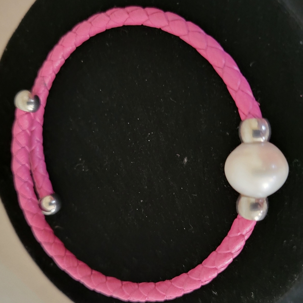 Cultured Pearl And Pink Braided Leather Bangle Bracelet